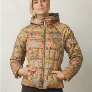 Imogen prAna Puffer PACKABLE jacket with hood